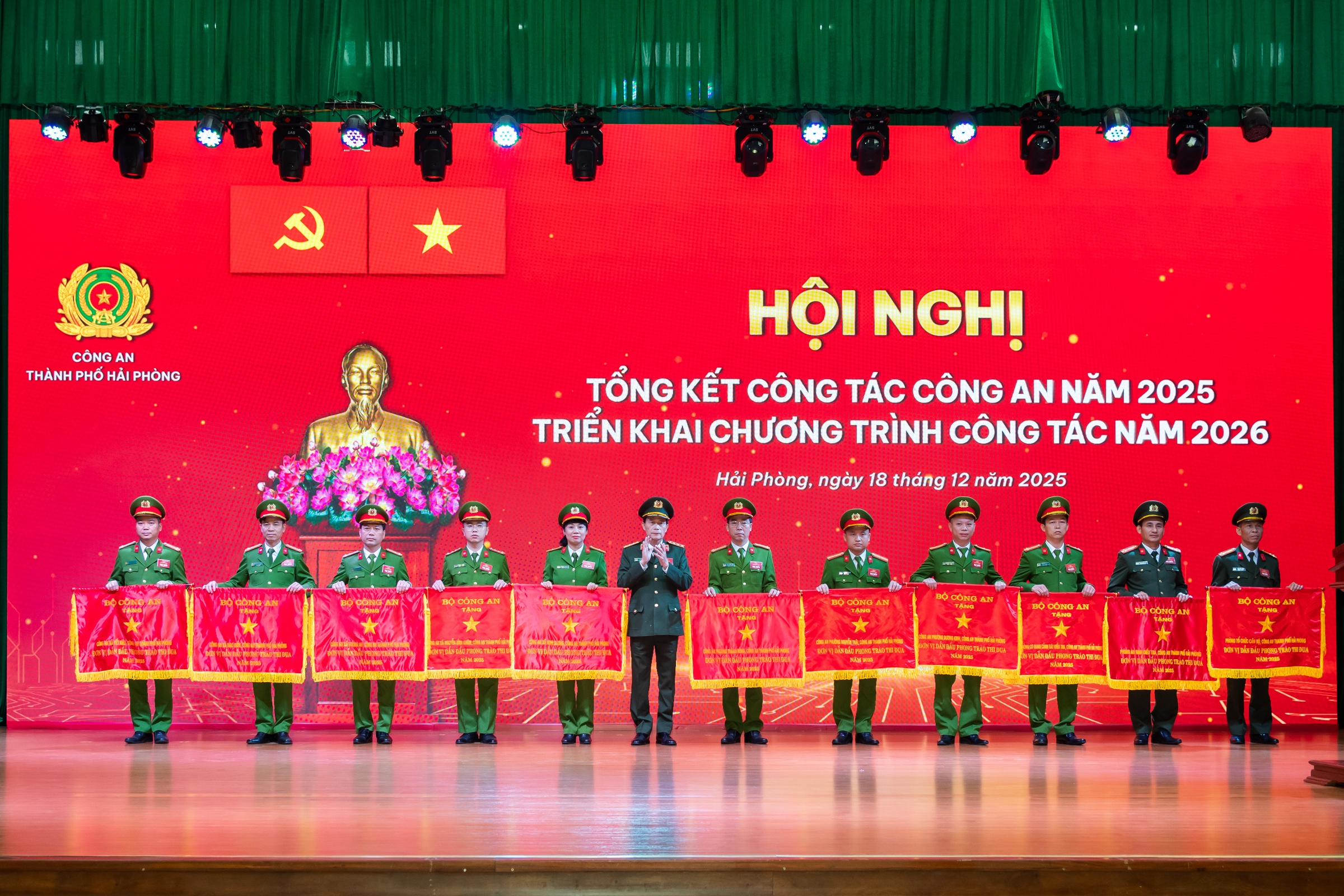 Công an Hải Phòng quyết tâm hoàn thành xuất sắc mục tiêu ba tốt “ANTT tốt nhất, góp phần phát triển đất nước tốt nhất, phục vụ Nhân dân tốt nhất”